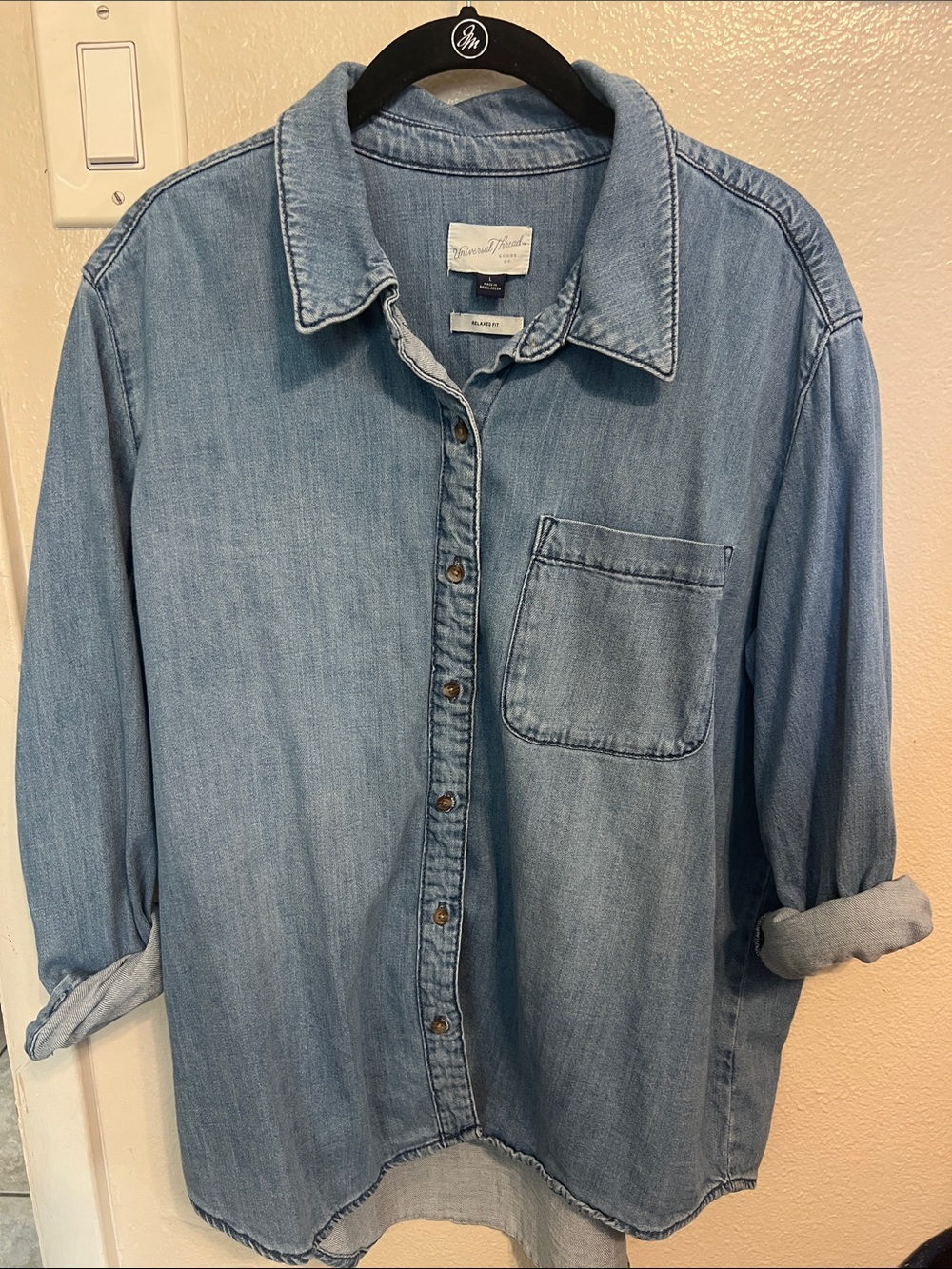 Universal Thread Light Wash Denim Button-Up Shirt size L